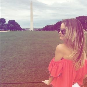 Meet your Posher, Emily